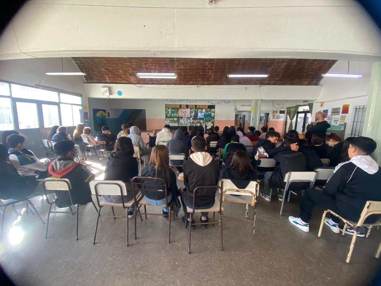 Detalle de manos en trabajo